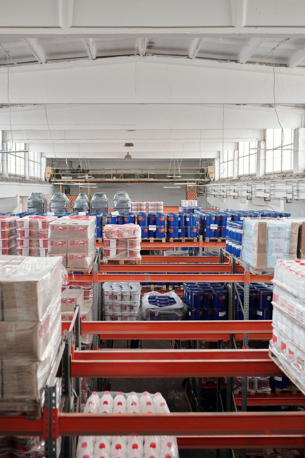Shelves and packaged cargo inside a warehouse